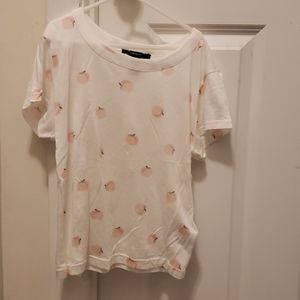 Forever 21 Shirt Sz S- cream colored with peaches